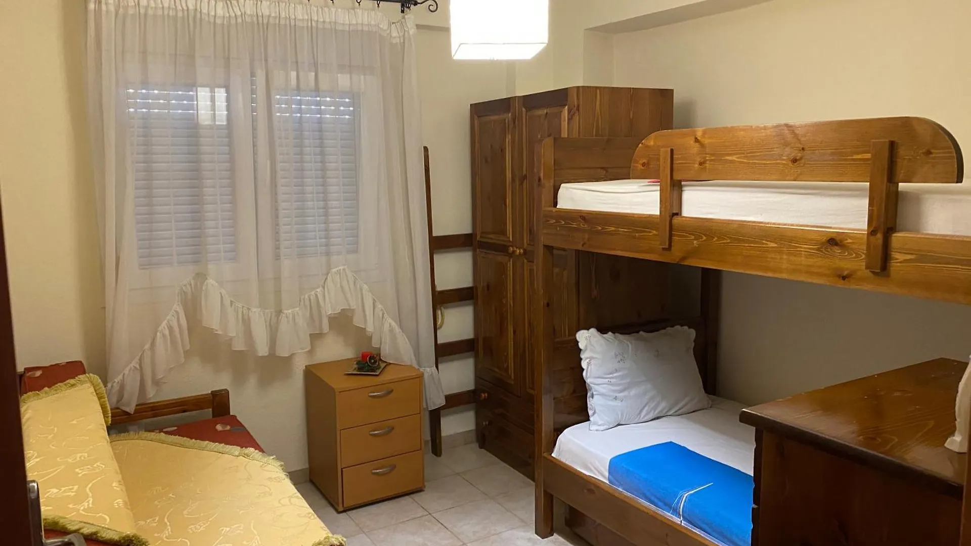 Sunny Heaven! Apartment Siviri